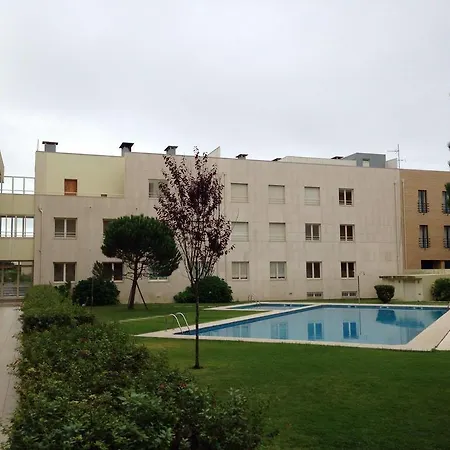 Apartamento T1 Em * Εσποσέντε
